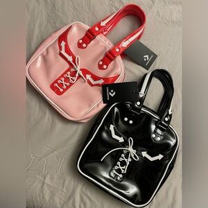 Converse Black Bag Couple - Y2K/Skater aesthetic